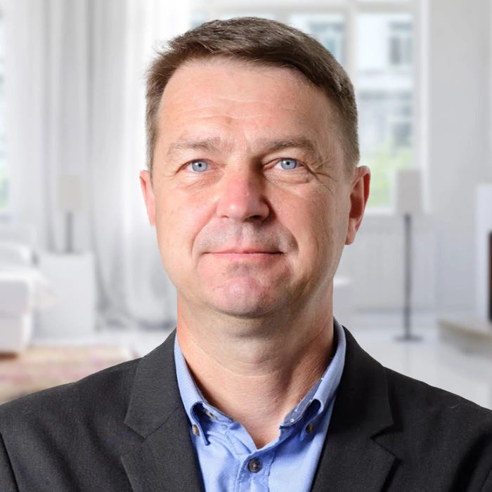 Yurii Bachurin, Operational Director